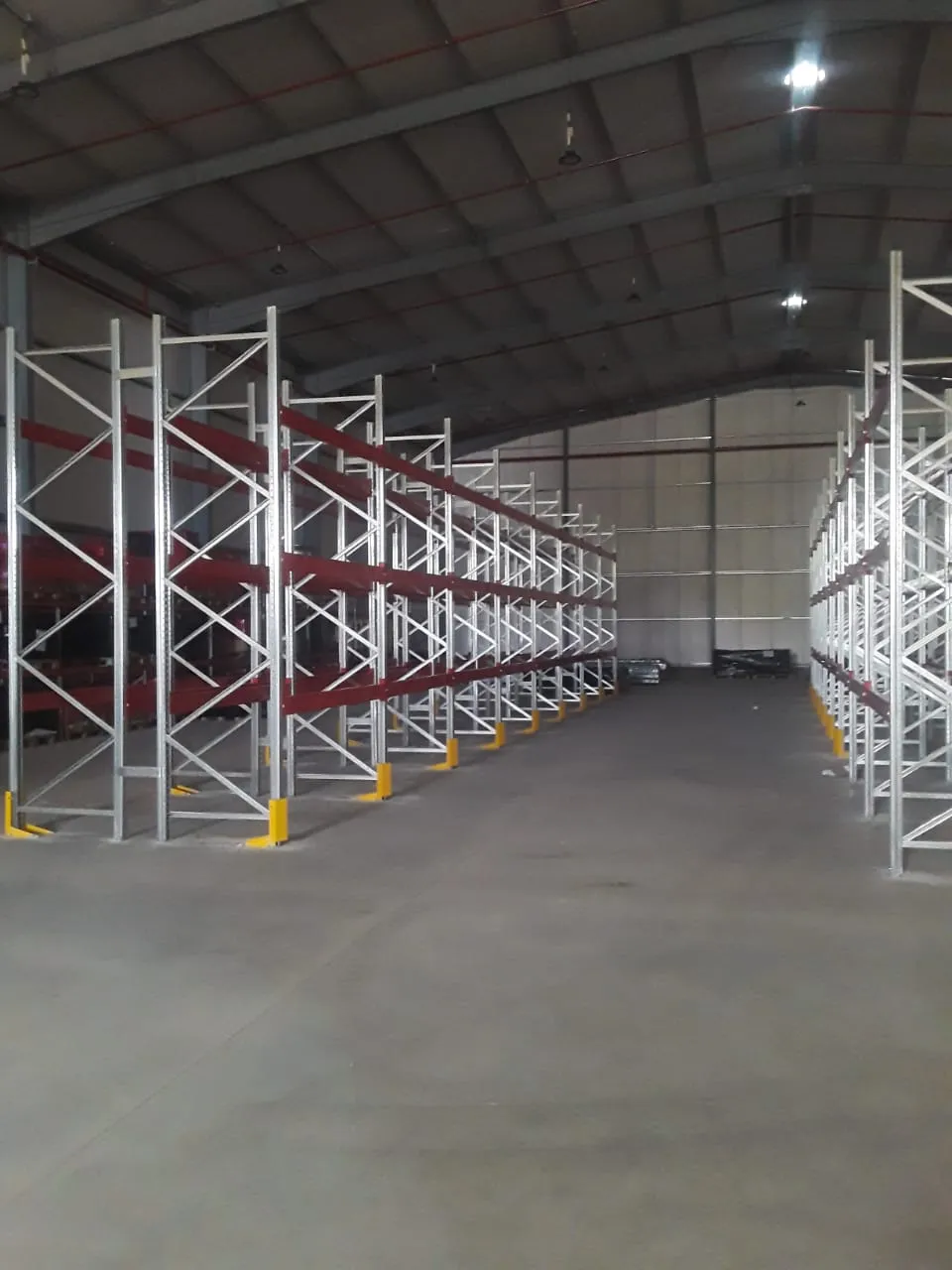 4.  Rack palet deposito